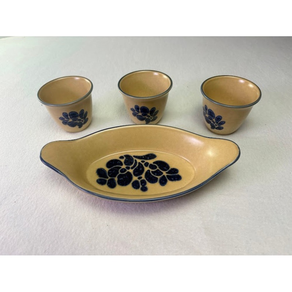 Pfaltzgraff Village Stoneware Set Oval Dish 265 & 3 Custard Cups Tan Blue Vtg